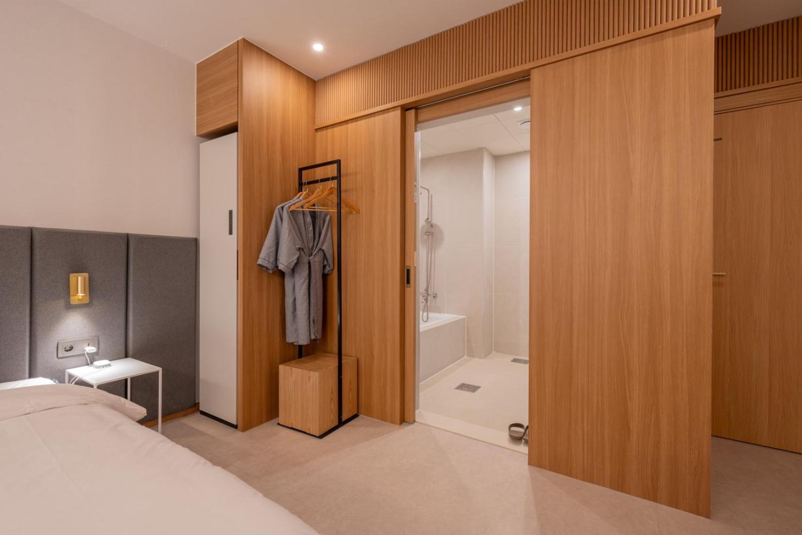 H-Avenue Hotel Munhyeon 釜山 外观 照片