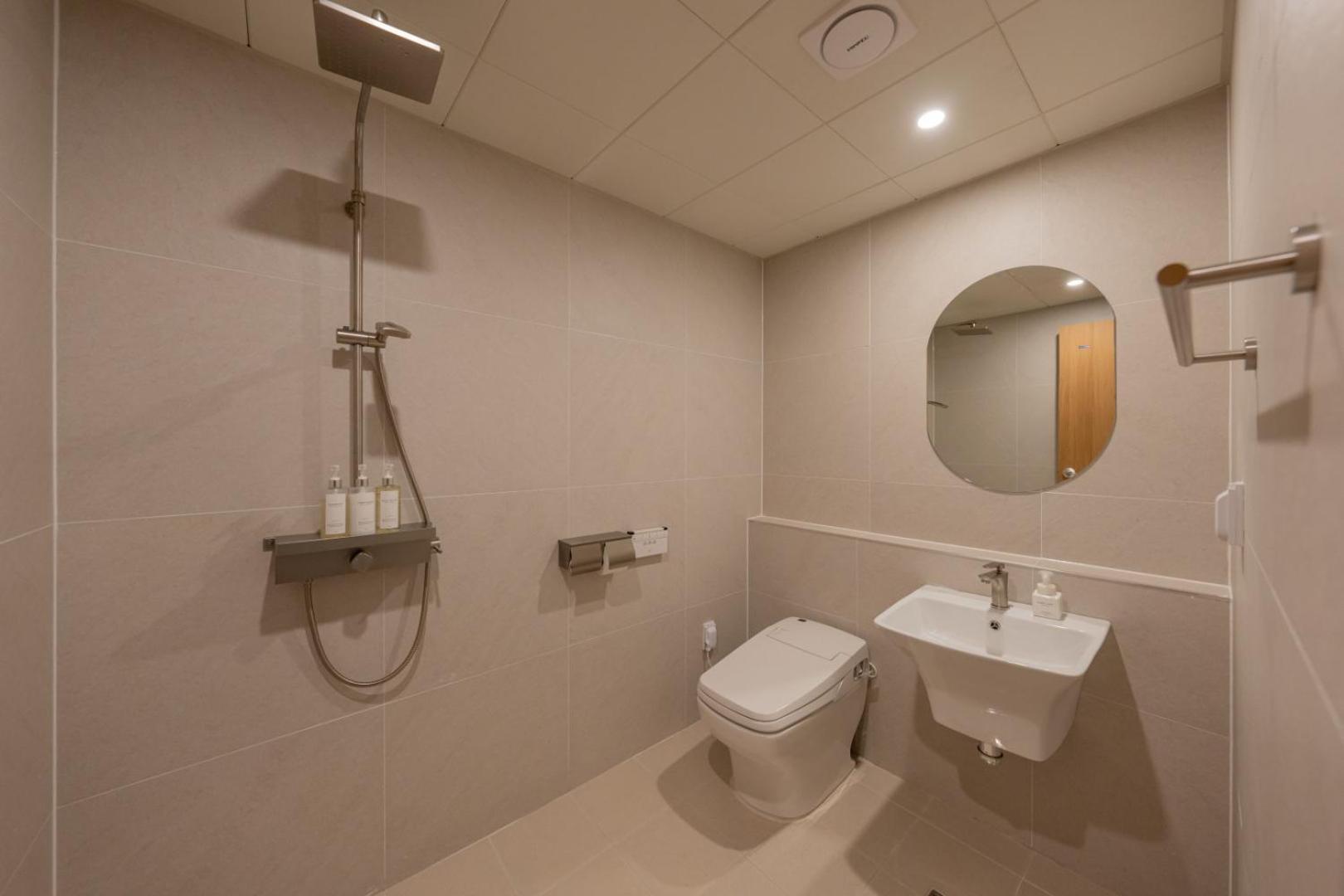 H-Avenue Hotel Munhyeon 釜山 外观 照片